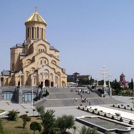 Апартаменты Georgi Тбилиси Экстерьер фото
